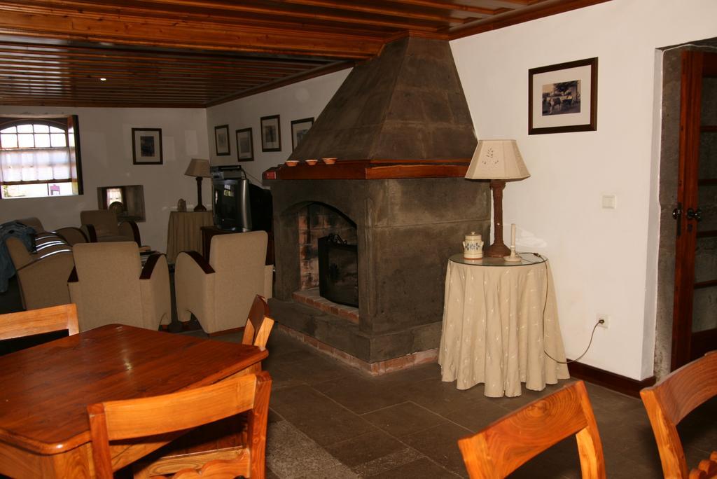 Quinta Dos Figos "5 Trevos Gold" Villa Praia da Vitória Buitenkant foto